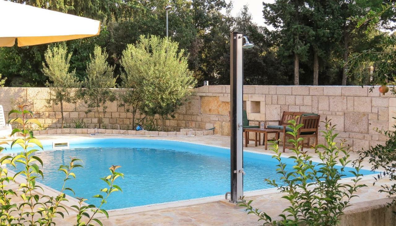 Bungalow Vice With Pool Pakoštane Extérieur photo