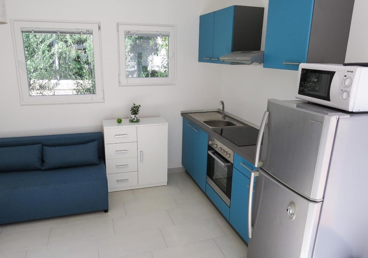 Bungalow Vice With Pool Pakoštane Extérieur photo