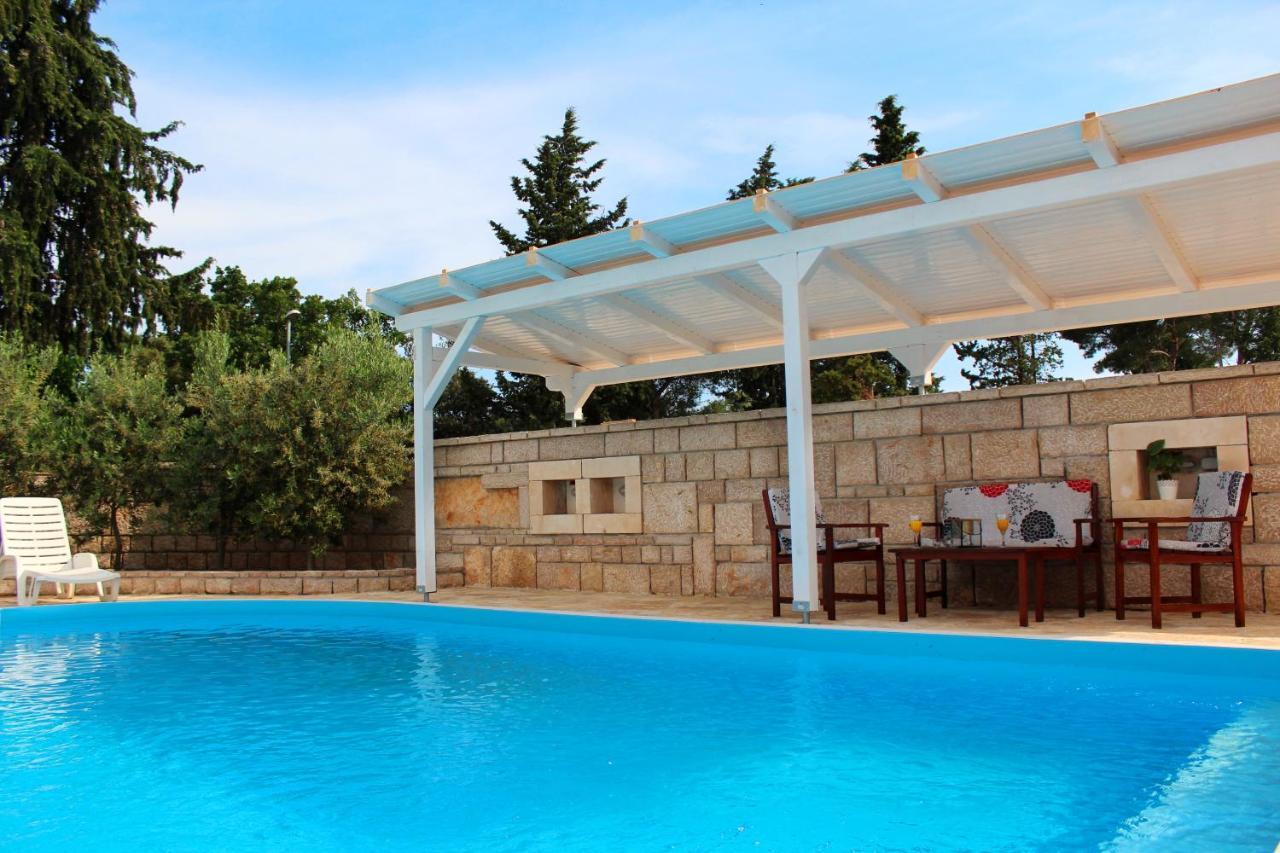 Bungalow Vice With Pool Pakoštane Extérieur photo